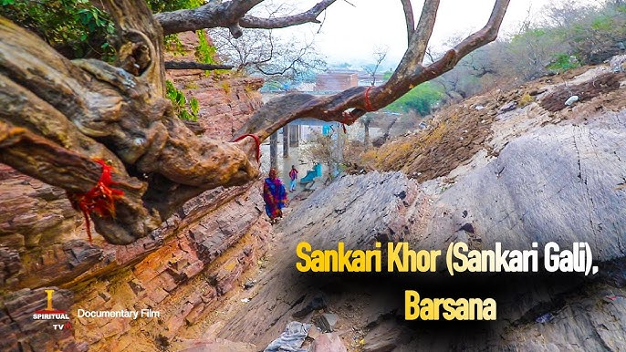 Sankri Khor